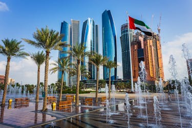 Tour privado de um dia inteiro pela cidade de Abu Dhabi com saída de Dubai